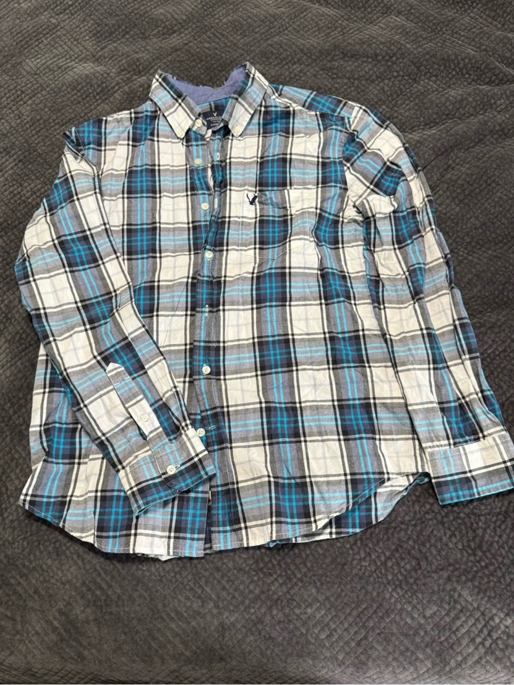 American Eagle Outfitters Blue, White & Gray Plaid Button-Down Shirt